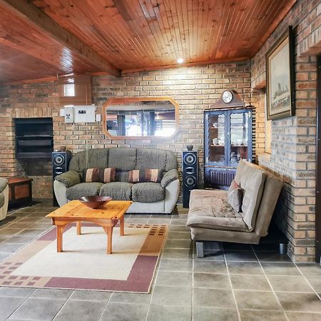 Seaviews Holiday Resort Jeffreys Bay Exterior photo