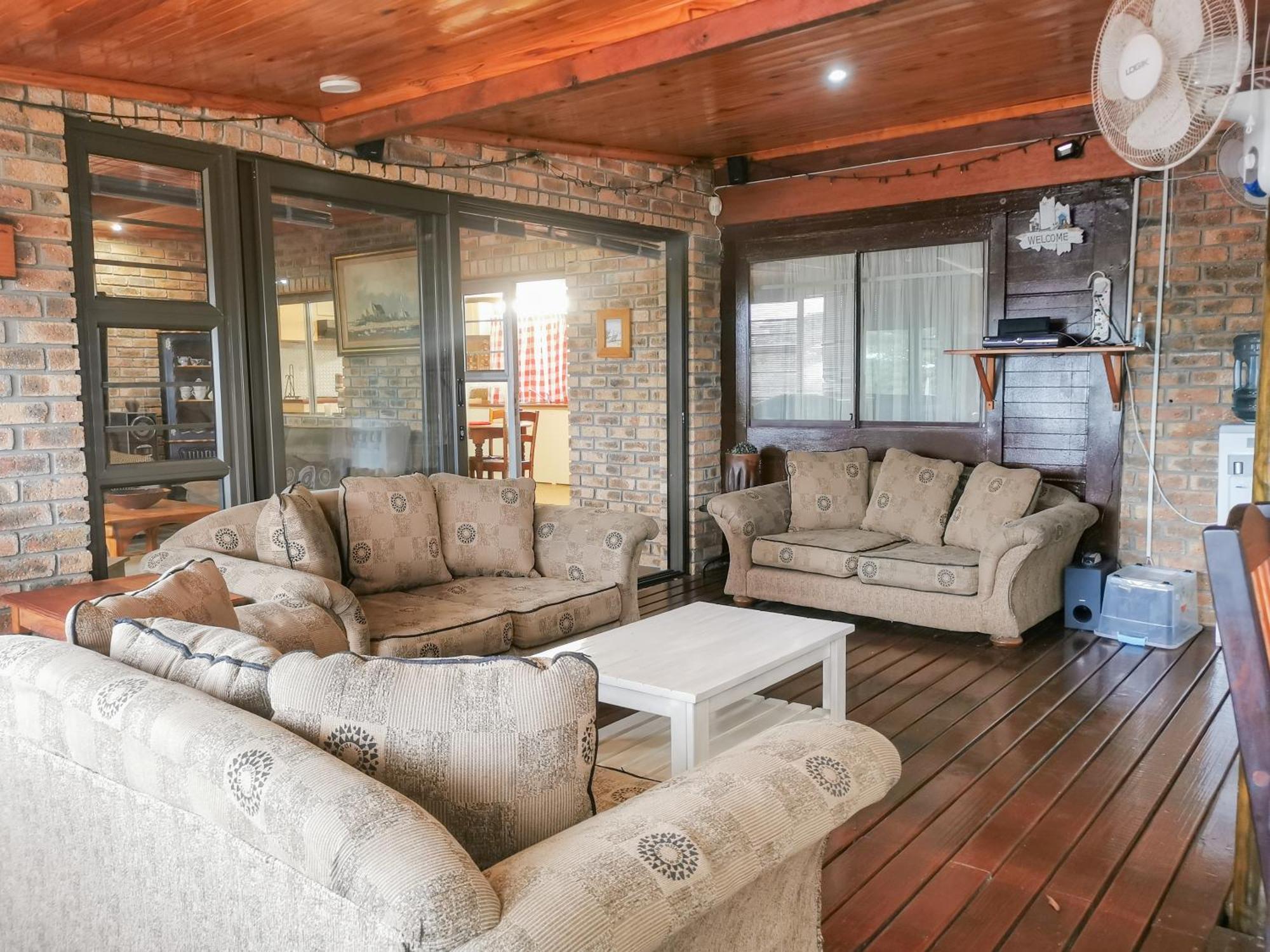 Seaviews Holiday Resort Jeffreys Bay Exterior photo