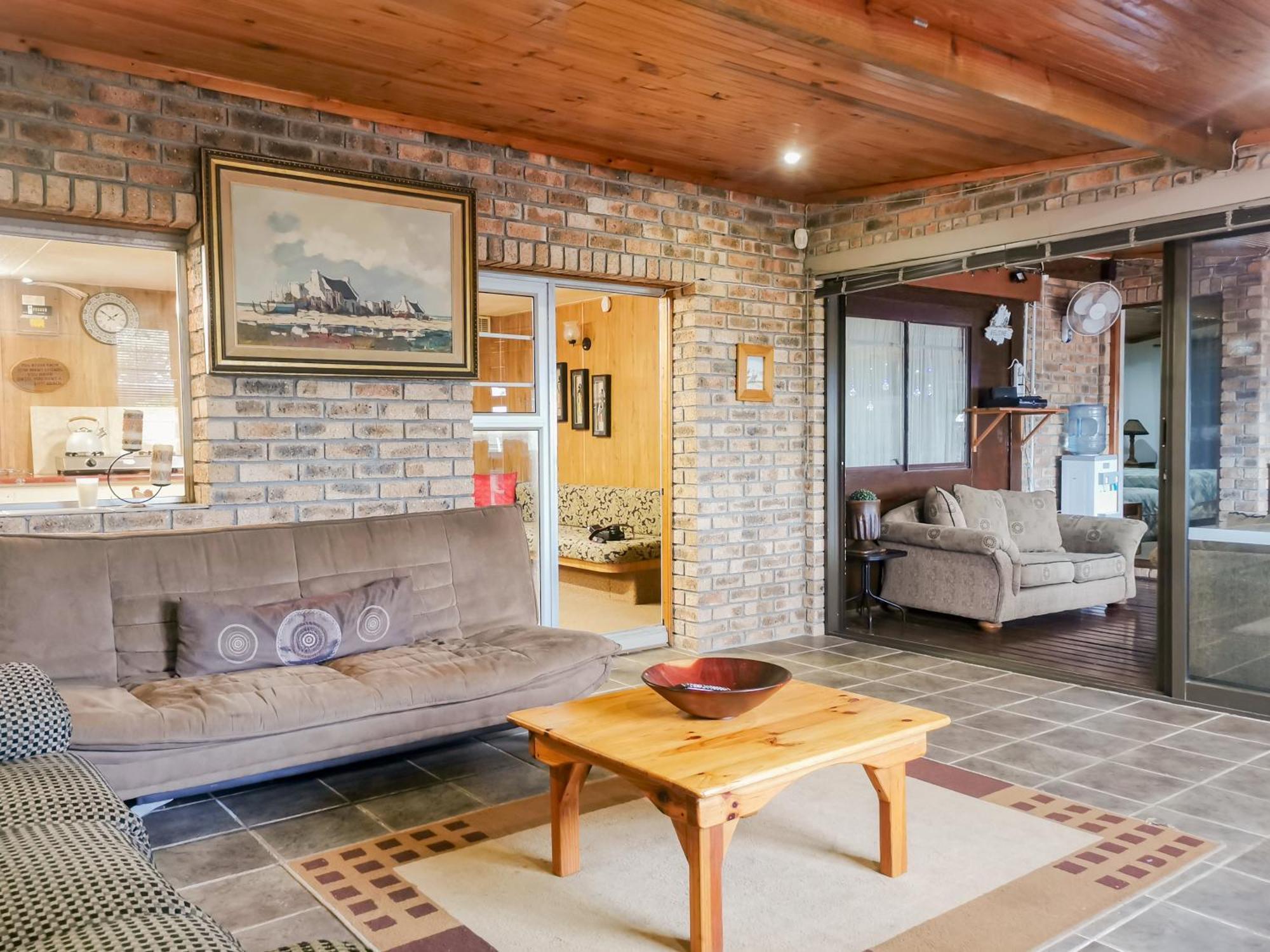 Seaviews Holiday Resort Jeffreys Bay Exterior photo